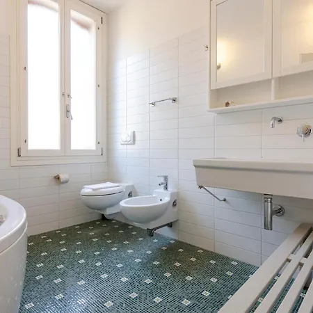 Canguroproperties - Albertoni Apartment Bologna